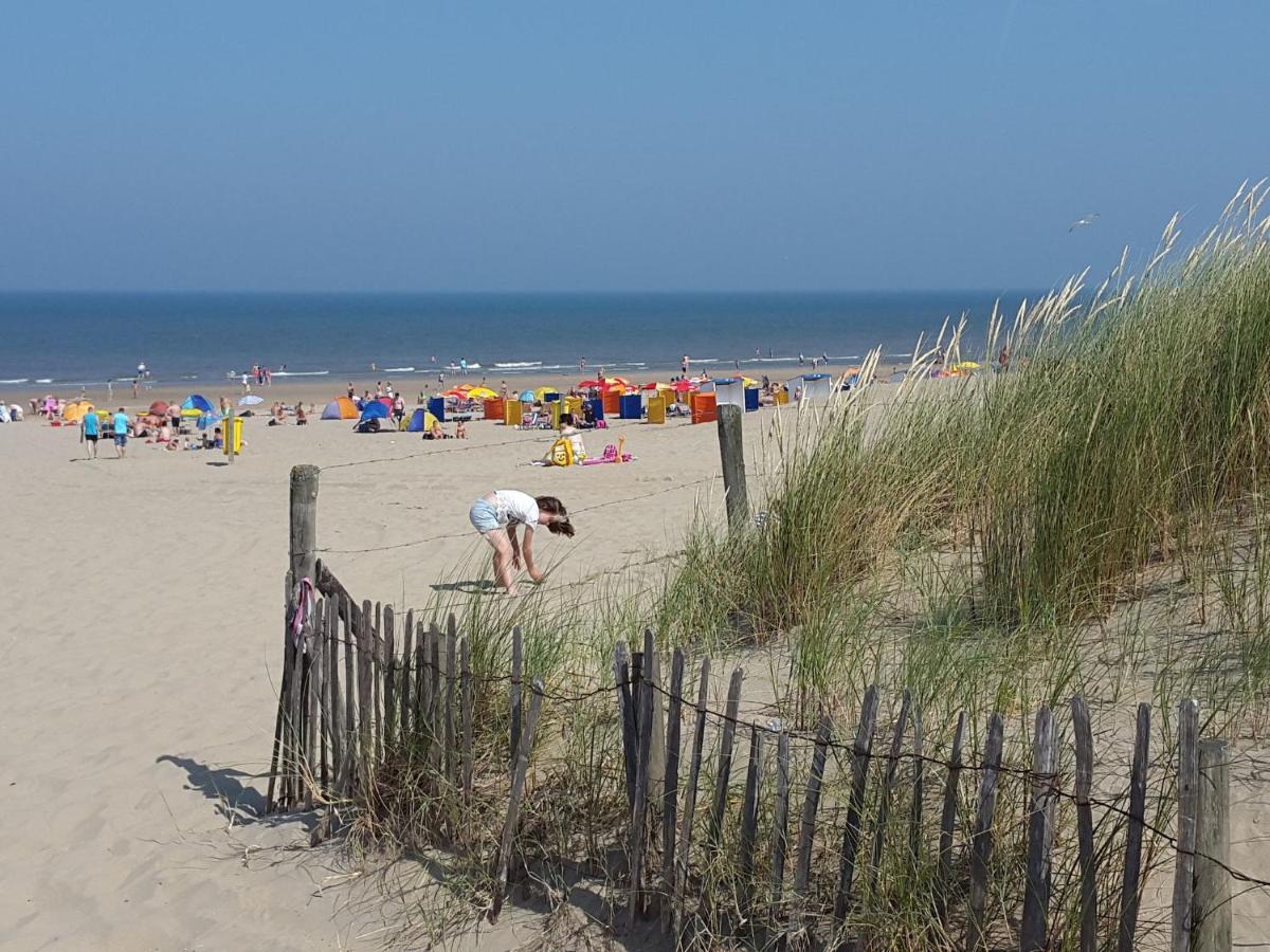 Stunning Holiday Home In Noordwijk Near Beach Eksteriør bilde